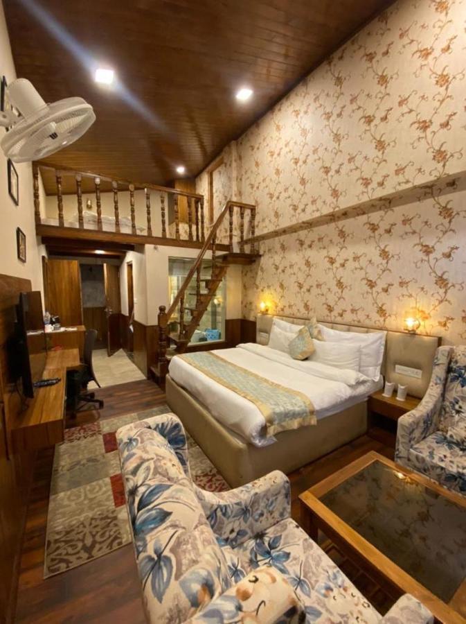 Hotel Royal Castle Kasol Exterior foto